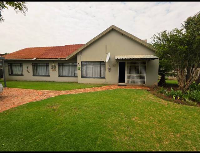 4 BEDROOM HOUSE FOR SALE IN MEYERTON